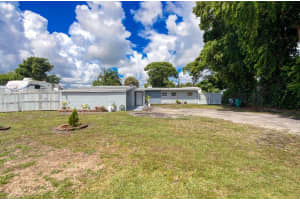 104 Beach Avenue, Port Saint Lucie, FL 34952 - MLS#R11102438