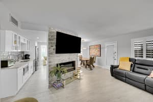 58 Piedmont B, Delray Beach, FL 33484 - MLS#R11102445