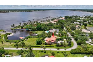 2660 NW Collins Cove Road, Stuart, FL 34994 - MLS#R11102476