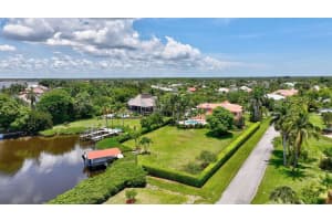 2660 NW Collins Cove Road, Stuart, FL 34994 - MLS#R11102476