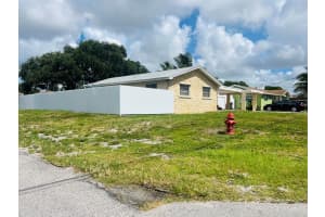 1951 S Florida Mango Road, West Palm Beach, FL 33406 Sold 08/14/25