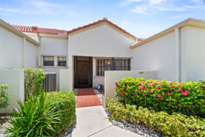 5874 Parkwalk Circle W, Boynton Beach, FL 33472 - MLS#R11102528