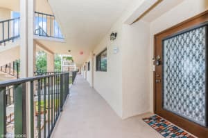 15324 Lakes Of Delray Boulevard 210, Delray Beach, FL 33484 - MLS#R11102548