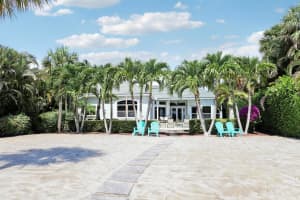19560 Gulfstream Drive, Jupiter, FL 33469 - MLS#R11102556