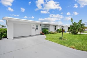907 SW 5th Court, Boynton Beach, FL 33426 - MLS#R11102562