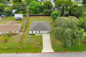333 NW Granadeer Street, Port Saint Lucie, FL 34983 Sold 08/08/25