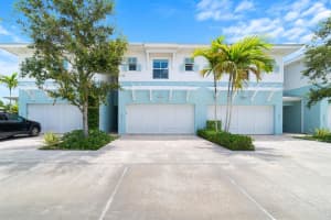 411 Se High School Avenue, Stuart