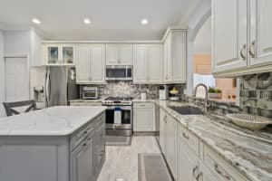 397 NW Breezy Point Loop, Port Saint Lucie, FL 34986 Sold 07/31/25