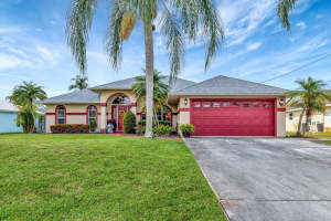 126 SW Andover Court, Port Saint Lucie, FL 34953 - MLS#R11102627