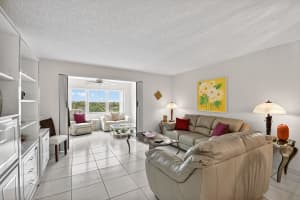 3951 Via Poinciana 609, Lake Worth, FL 33467 Sold 07/30/25