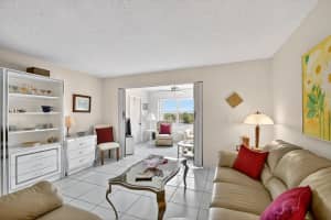 3951 Via Poinciana 609, Lake Worth, FL 33467 Sold 07/30/25