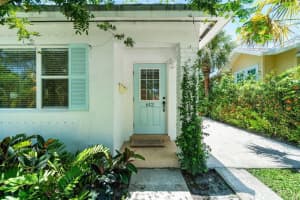 612 Kanuga Drive, West Palm Beach, FL 33401 - MLS#R11102651