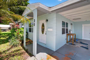 30 NE 46 Street, Oakland Park, FL 33334 Sold 10/31/25