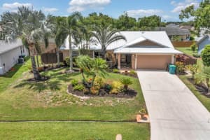 1070 SW Jennifer Terrace, Port St Lucie, FL 34953 - MLS#R11102720