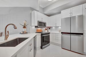 450 N Federal Highway Ph01, Boynton Beach