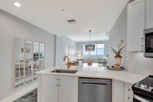 450 N Federal Highway Ph01, Boynton Beach, FL 33435 Sold 10/01/25