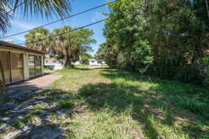 371 W 34th Street, Riviera Beach, FL 33404 - MLS#R11102741
