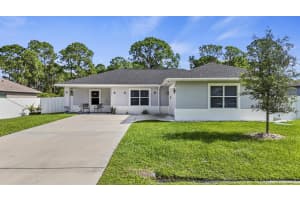 2117 Sw Medlock Avenue, Port Saint Lucie