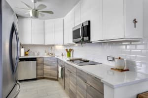 132 Lakeshore Drive 220, North Palm Beach, FL 33408 - MLS#R11102813
