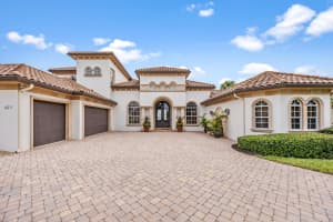 671 Indian River Drive, Melbourne, FL 32935 Sold 08/25/25