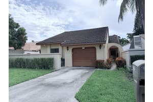 2115 Nw 15th Place, Delray Beach