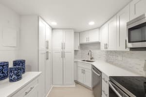 2000 Presidential Way 1702, West Palm Beach, FL 33401 Sold 08/29/25