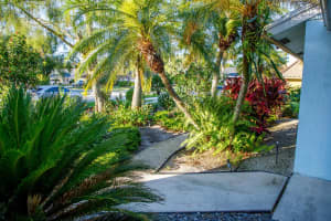 900 Cosmos Court, Wellington, FL 33414 - MLS#R11102862