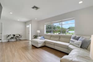 612 Oak Ter Terrace, Jupiter, FL 33458 Sold 07/31/25