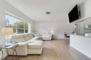 612 Oak Ter Terrace, Jupiter, FL 33458 Sold 07/31/25