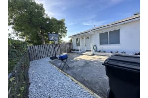 1418 N Federal Highway, Lake Worth Beach, FL 33460 - MLS#R11102884