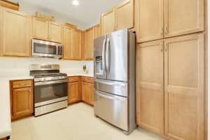 11681 SW Oceanus Boulevard, Port Saint Lucie, FL 34987 Sold 08/19/25
