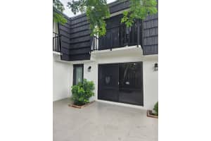 220 Woodland Road 220, Palm Springs, FL 33461 - MLS#R11102897