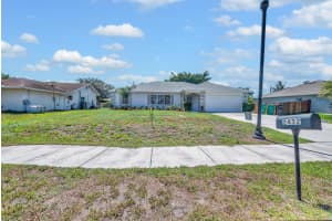 2432 SE Floresta Drive, Port Saint Lucie, FL 34984 Sold 07/30/25