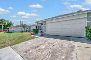 2432 SE Floresta Drive, Port Saint Lucie, FL 34984 Sold 07/30/25