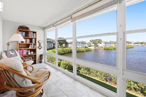 2800 Indian River Boulevard 7t, Vero Beach, FL 32960 - MLS#R11102929