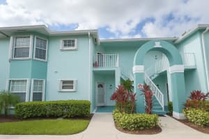 1106 SW Swan Lake Circle, Port Saint Lucie, FL 34986 - MLS#R11102945