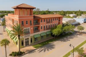 101 SE Ocean Boulevard 304, Stuart, FL 34994 Sold 10/17/25