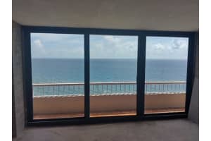 5550 Ocean Drive, Singer Island, FL 33404 - MLS#R11102966