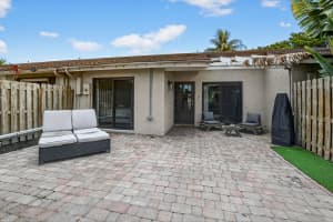1005 NW 53 Street, Deerfield Beach, FL 33064 - MLS#R11102969