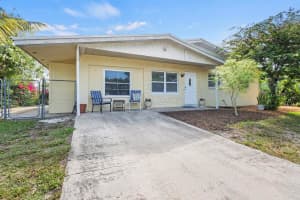 1625 Se Dixie Highway, Stuart