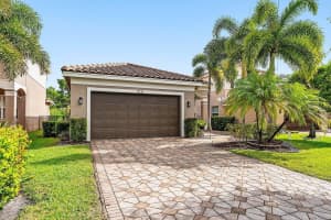 8211 Half Dome Court, Boynton Beach, FL 33473 - MLS#R11102994