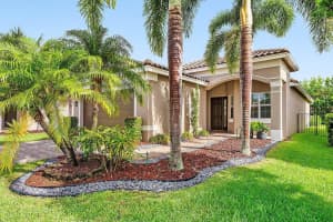 8211 Half Dome Court, Boynton Beach, FL 33473 - MLS#R11102994