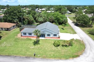 126 Hinchman Avenue, Sebastian, FL 32958 - MLS#R11103009