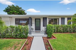 826 Cochran Drive, Lake Worth Beach, FL 33461 - MLS#R11103015