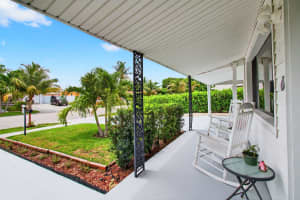 826 Cochran Drive, Lake Worth Beach, FL 33461 - MLS#R11103015