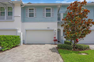 4933 Pointe Midtown Way, Palm Beach Gardens