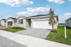 5418 Hampton Park Circle, Vero Beach, FL 32966 - MLS#R11103089