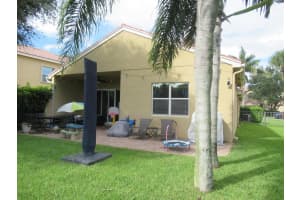 10785 Bitternut Hickory Lane, Boynton Beach, FL 33437 Sold 08/14/25
