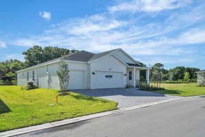 5963 Hampton Park Circle, Vero Beach, FL 32966 Sold 07/30/25