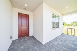 5963 Hampton Park Circle, Vero Beach, FL 32966 Sold 07/30/25
